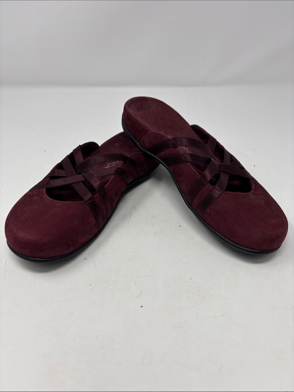 Vionic | 6 Women's Slip-On Comfort Flats in Burgundy